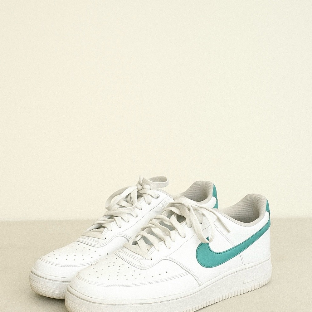 Nike White and Teal Sneakers